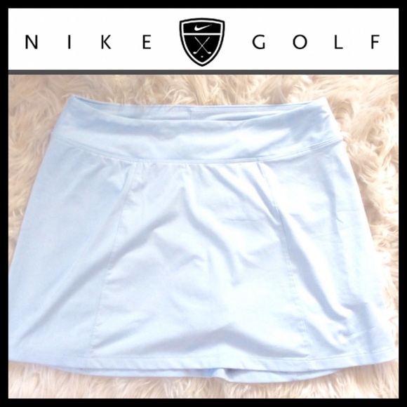Nike Women's White Skort - Picture 2 of 7